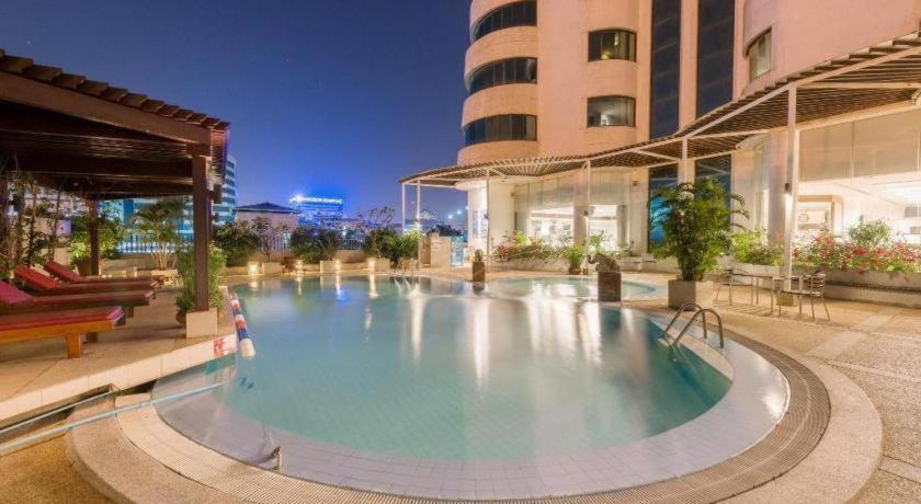 A-One Motel Bangkok Luaran gambar