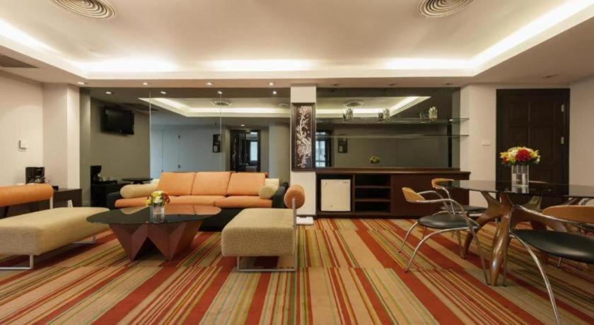 A-One Motel Bangkok Luaran gambar