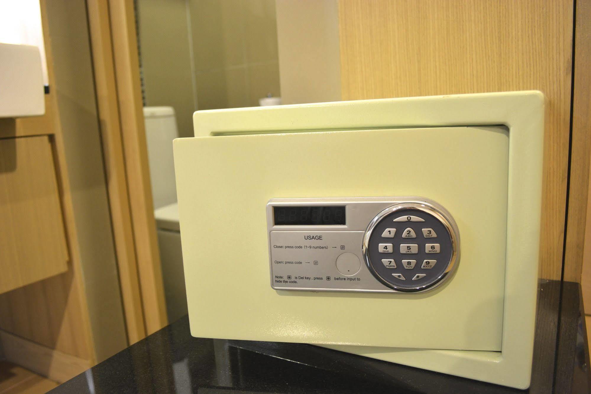 A-One Motel Bangkok Luaran gambar